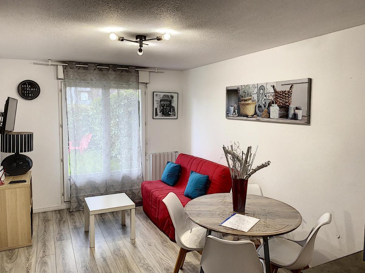 Appartement 2 Pieces Jardin, Acces Direct Et Proche Thalasso Cabourg