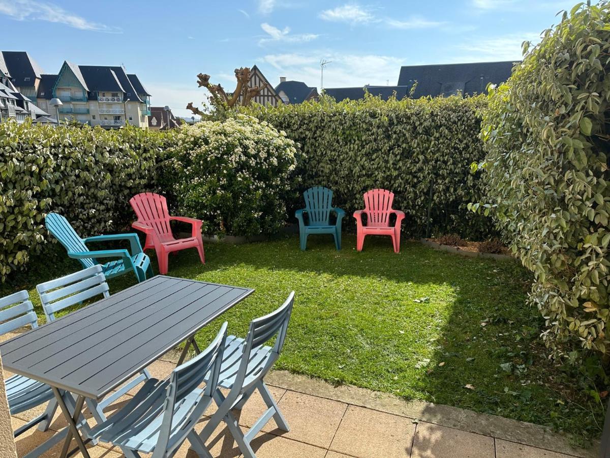 2 Pieces Jardin, Acces Direct Et Proche Thalasso Appartement Cabourg